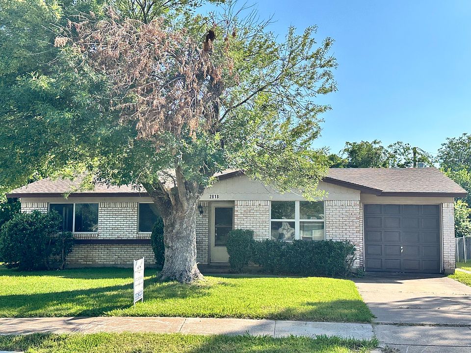 1st image of 2818 Lowell Dr