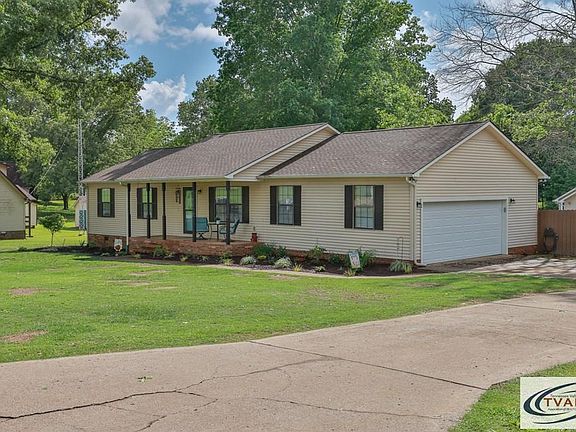 2nd image of 207 Woodside Dr