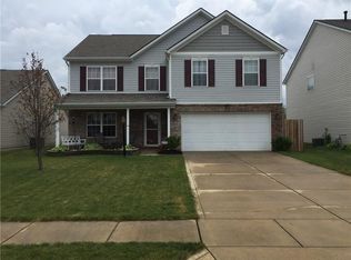 3295 Parkview Dr, Columbus, IN 47201