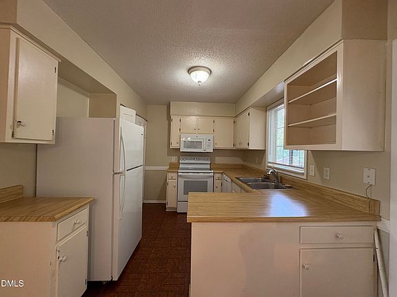 2nd image of 3107 Quinley Pl