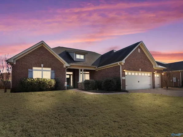 117 Autumn Cove Dr, Madison, AL 35756