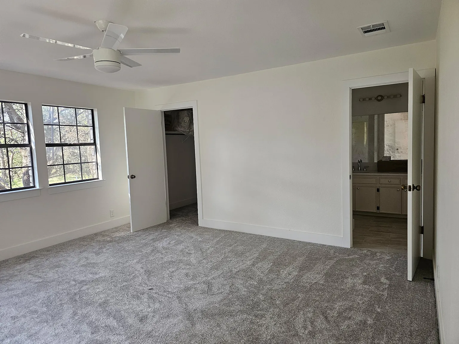 2 bed, 1782 sqft, $2,595 — Photo 4