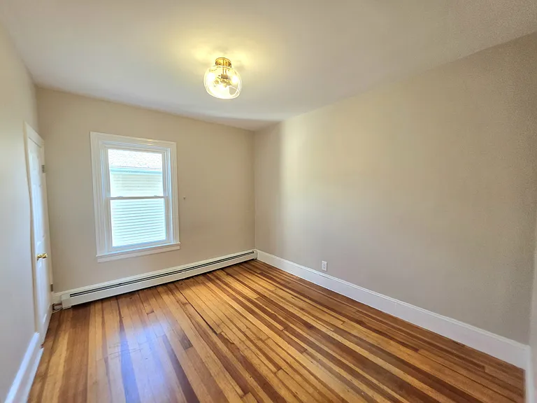 2 Louisburg Pl #2 — Photo 8