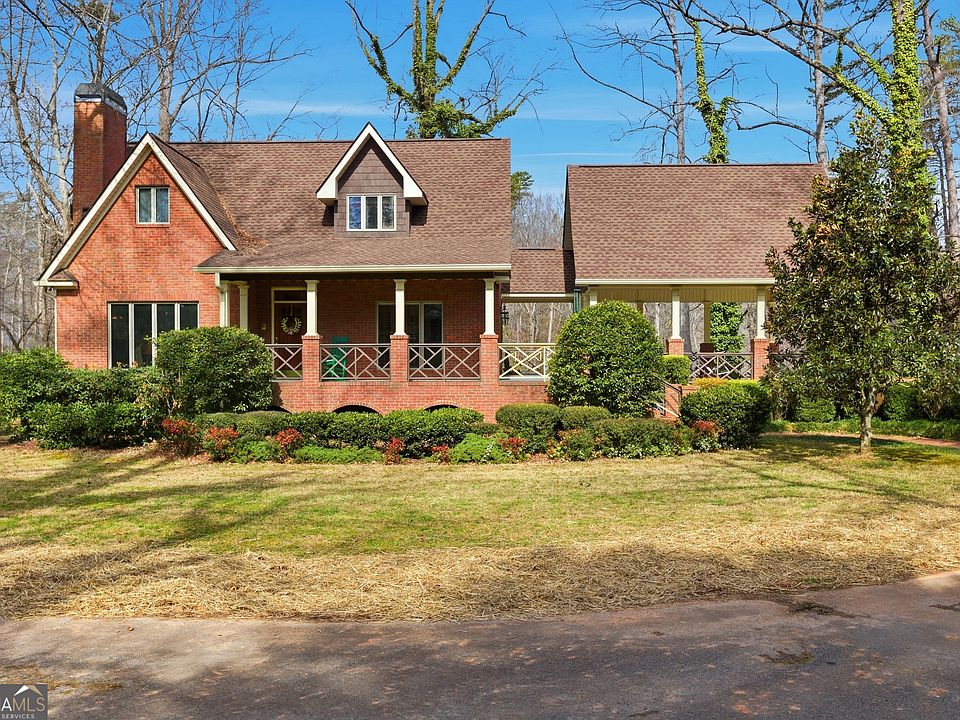 1st image of 151 Ivy St