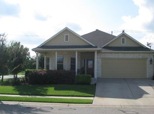 1001 Elmwood Dr, Georgetown, TX 78628