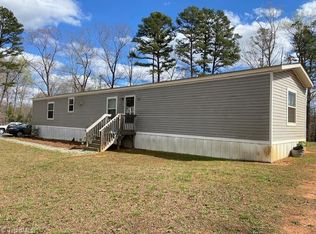 2387 Poole Town Rd, Asheboro, NC 27205