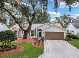 25744 Whisper Oaks Rd, Leesburg, FL 34748