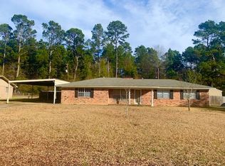 1006 Red Bluff Rd, Atlanta, TX 75551