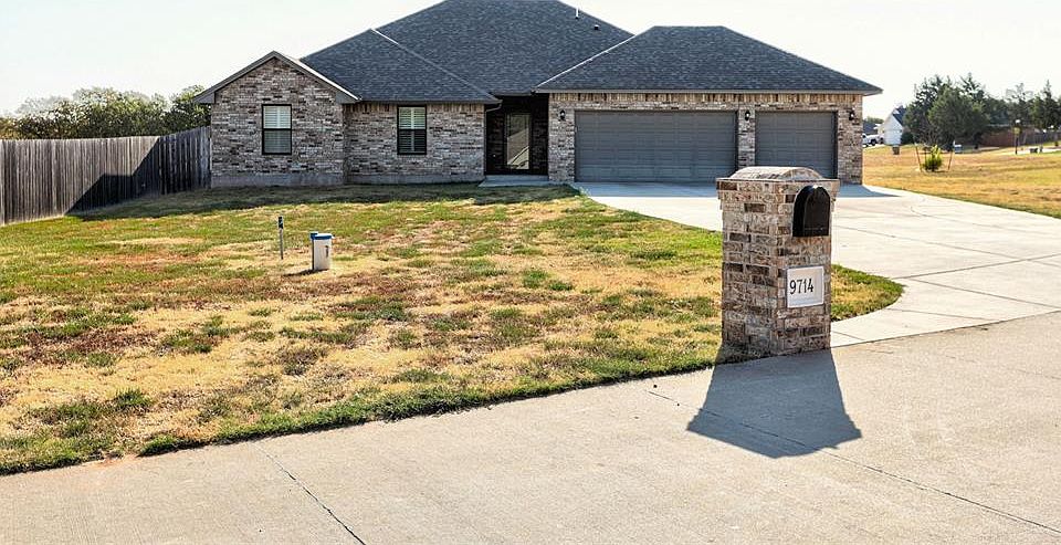 1st image of 9714 Country Side Ln