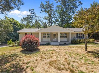 3801 Pershing Ct, Greensboro, NC 27408