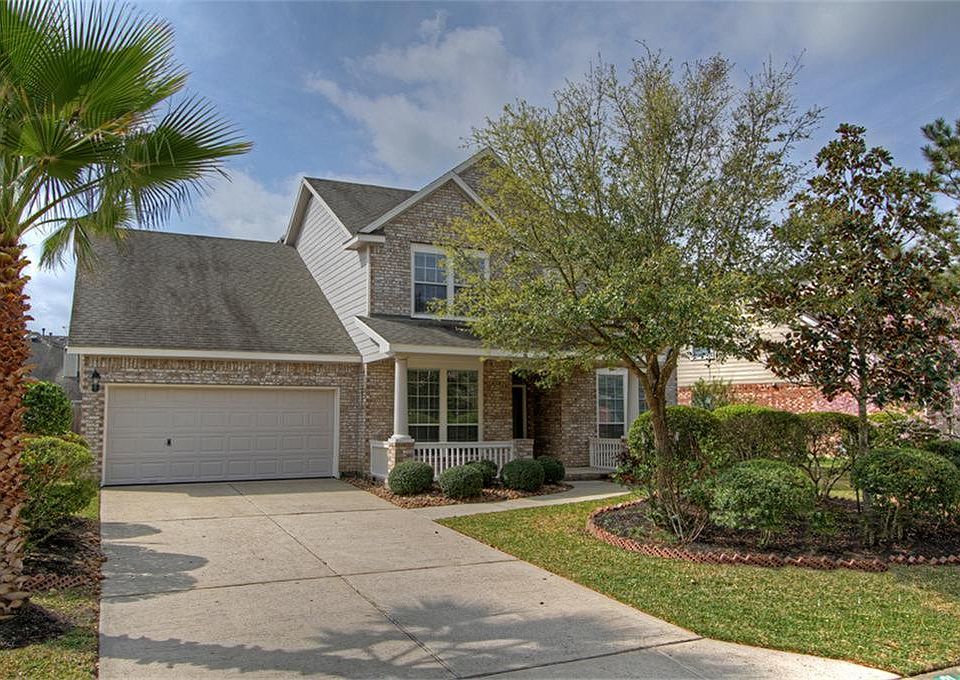 1st image of 31 Melville Glen Pl