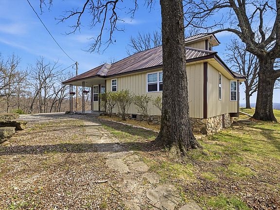 3rd image of 334 Bray Mines Road