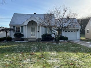 279 Parish Ave, Hubbard, OH 44425