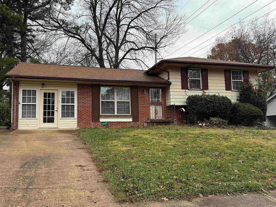 1st image of 1918 Westwood Dr