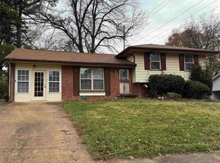 1918 Westwood Dr, Jonesboro, AR 72401