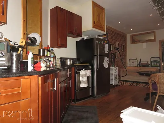 Rented by Rennit Inc. | media 44