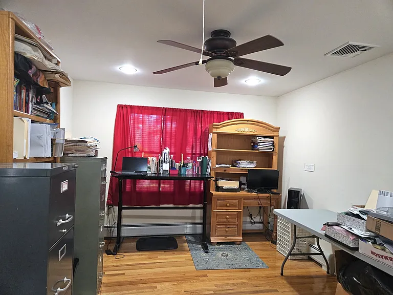 16 Norwood Ave — Photo 16