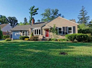 1560 Regal Ave, Schenectady, NY 12309