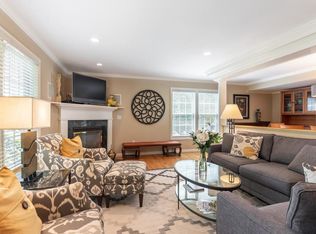 2 Crescent Rd #1, Belmont, MA 02478