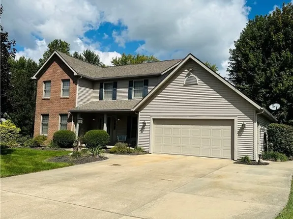 3245 Ramsgate St NW, North Canton, OH 44720