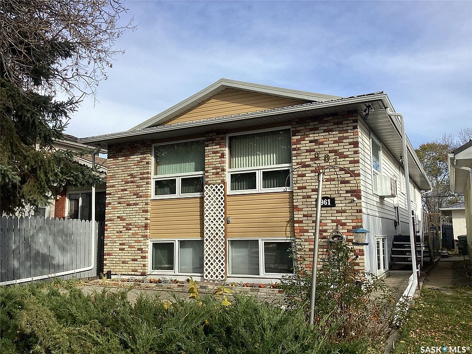1st image of 961 Athol Street