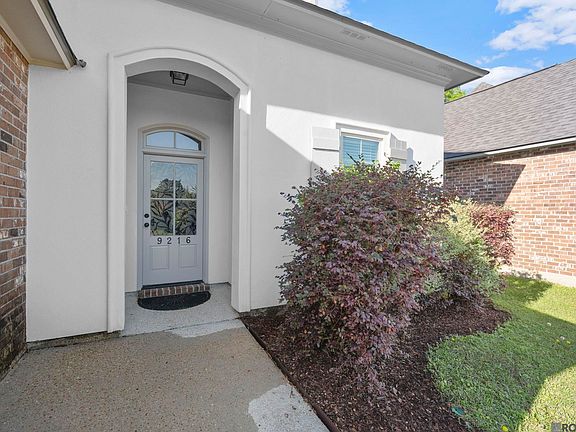 2nd image of 9216 Magnolia Leaf Ave