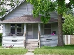 2626 Fenton Rd, Flint, MI 48507