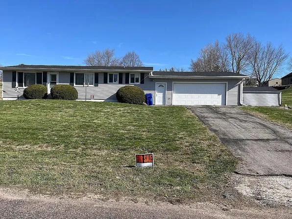 309 6th Ave, Persia, IA 51563