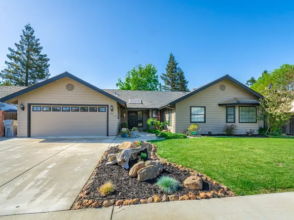881 Notre Dame Dr, Woodland, CA 95695