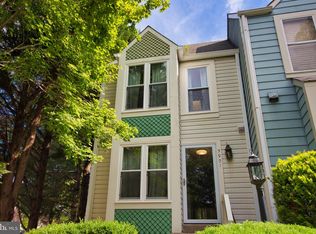 5901 Saint Giles Way, Alexandria, VA 22315