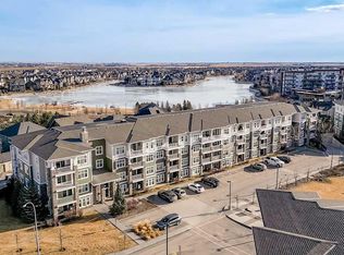 11 NW Mahogany Row SE #1203, Calgary, AB T3M 2L6
