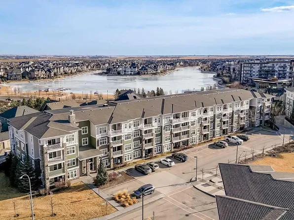 11 NW Mahogany Row SE #1203, Calgary, AB T3M 2L6