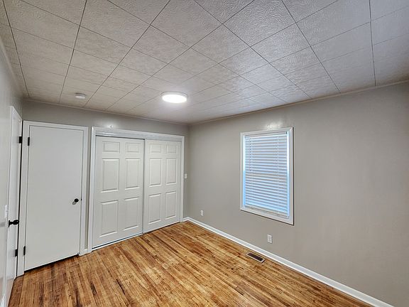 4th image of 1705 Avenue G