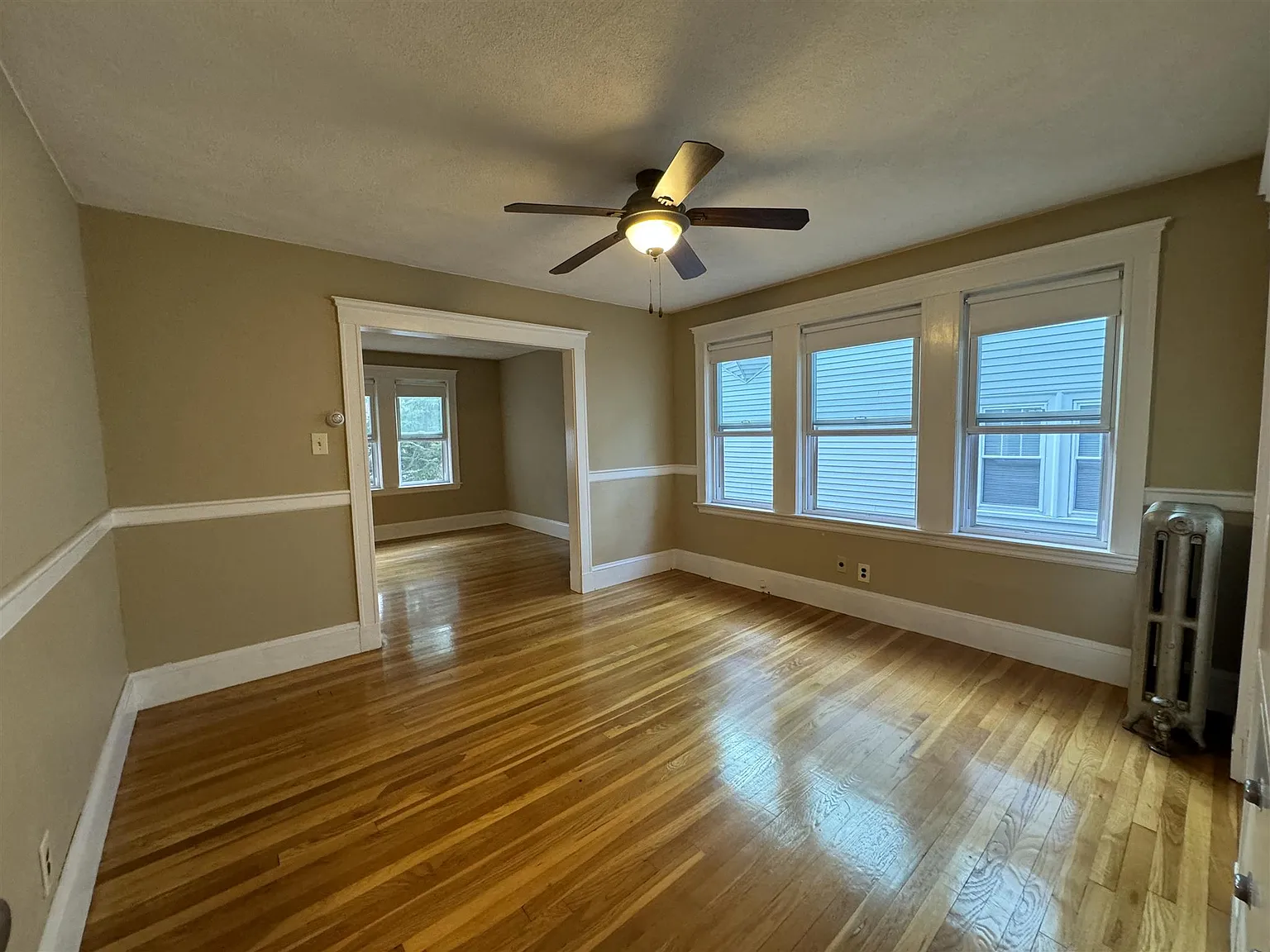 2 bed, 1100 sqft, $2,700 — Photo 1