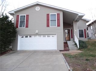 1870 Fairfax Dr, Barnhart, MO 63012