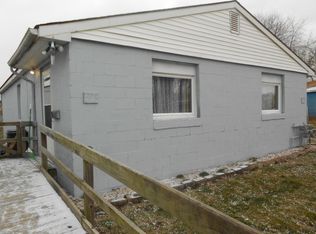 376 Walnut St, Circleville, OH 43113