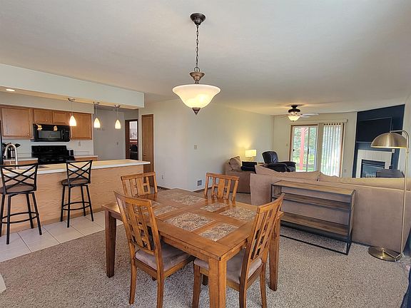 5th image of 7345 Wallingford Way