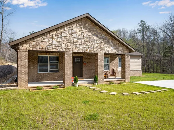 6927 Flagstone Dr, Ooltewah, TN 37363