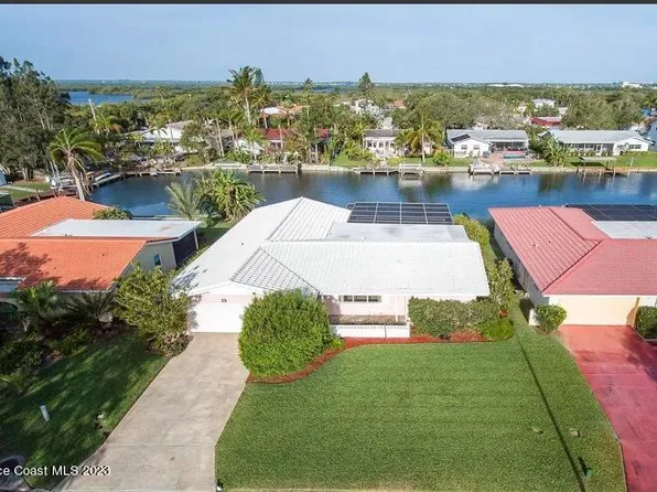 23 Yacht Haven Dr, Cocoa Beach, FL 32931