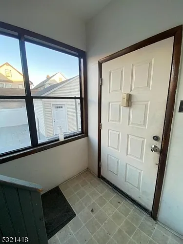 1031 Kilsyth Rd #1R Photo 1