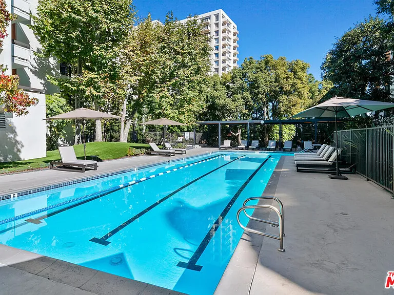 2131 Century Park Ln #118 — Photo 49