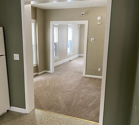 5th image of 128 Juniper St #1