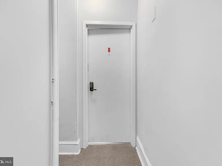 7504 Zimmerman Ave #B — Photo 9