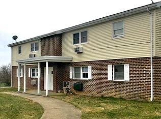 301 Hartzell Dr #3, Fayetteville, PA 17222