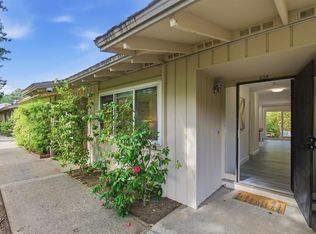 672 N San Antonio Rd, Los Altos, CA 94022