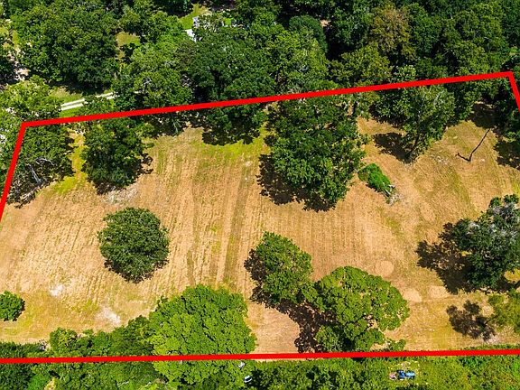 4th image of 145 Private Road 456