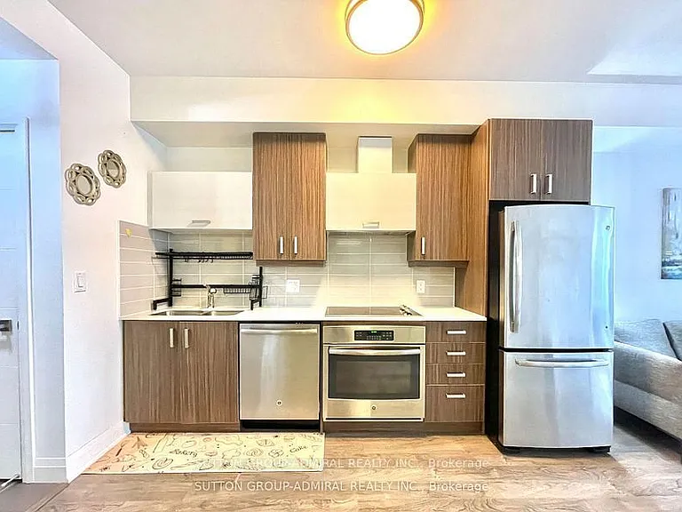 18 Uptown Dr #310 — Photo 5