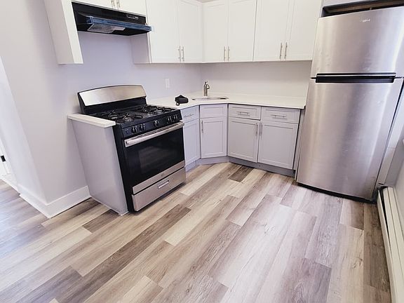 3rd image of 5 Morton Pl #2A