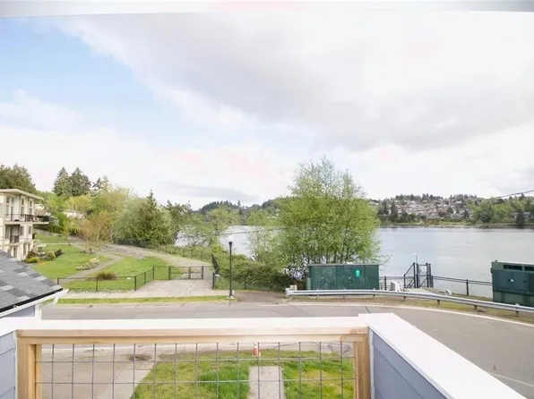 2461 Snyder Ave APT 2, Bremerton, WA 98312