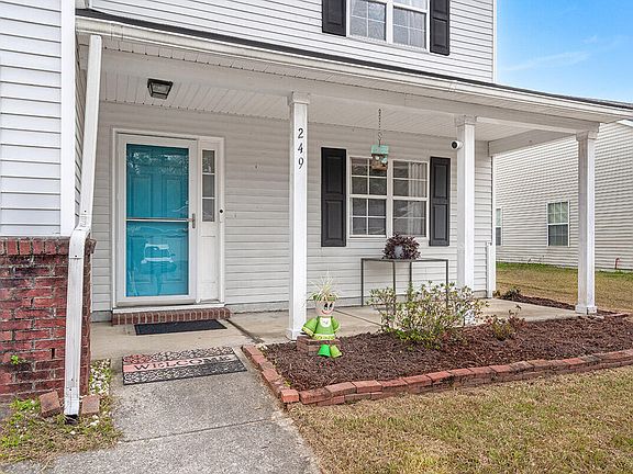 3rd image of 249 Ponderosa Dr